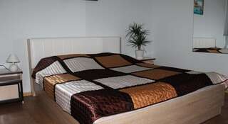 Гостиница MAX-Hostel Красноярск Большой двухместный номер-9