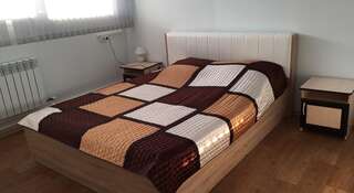 Гостиница MAX-Hostel Красноярск Большой двухместный номер-3